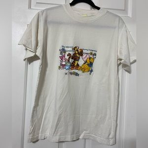 ‼️SOLD‼️ Winnie the Pooh | The 100 acre honey company -Vintage shirt